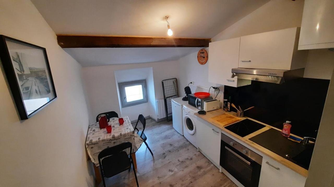 Suite 3 Pieces Chambre+Cuisine+Sdb Centre Ville Privas Exterior foto