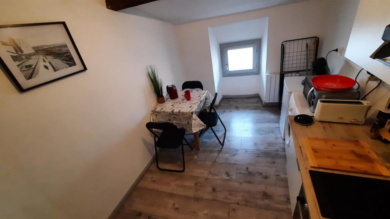 Suite 3 Pieces Chambre+Cuisine+Sdb Centre Ville Privas Exterior foto