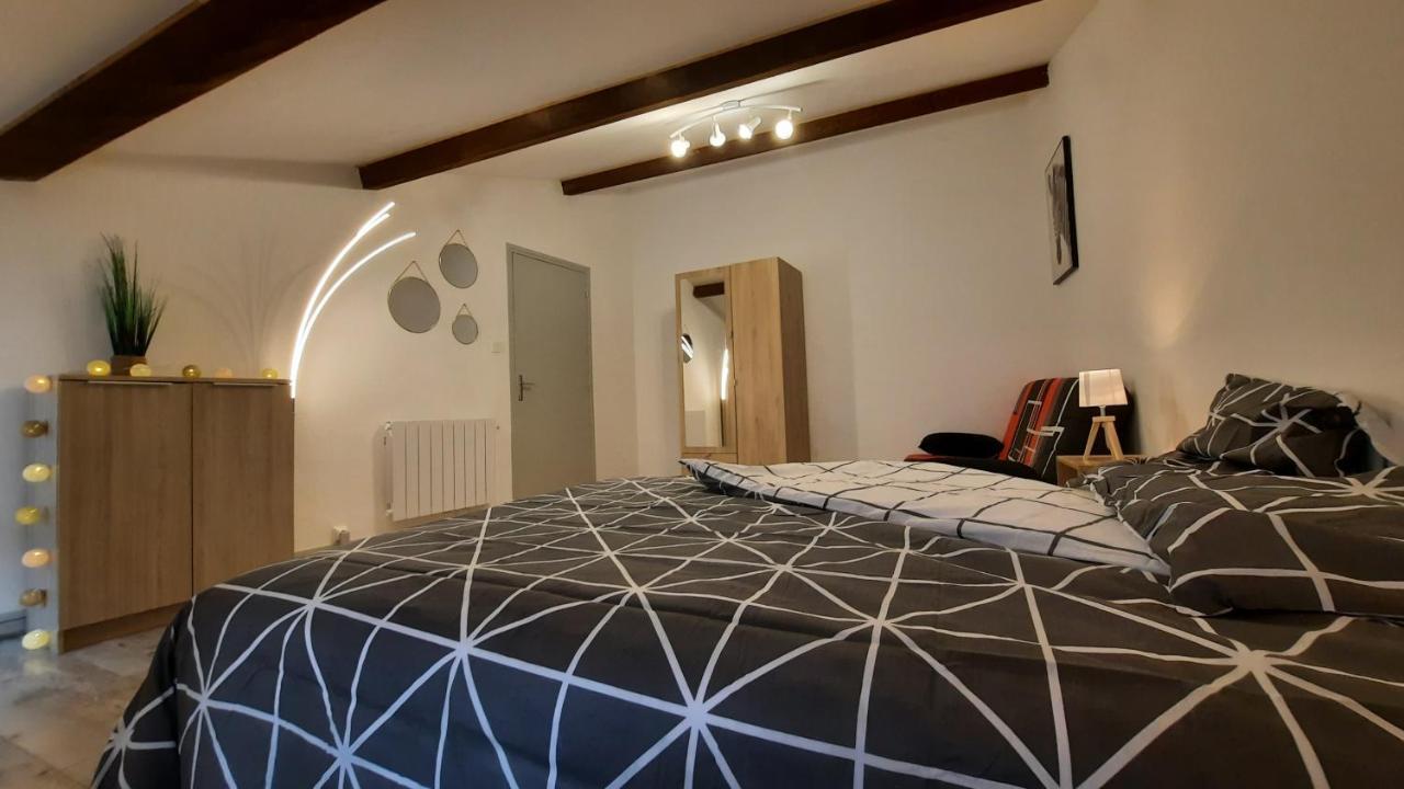 Suite 3 Pieces Chambre+Cuisine+Sdb Centre Ville Privas Exterior foto
