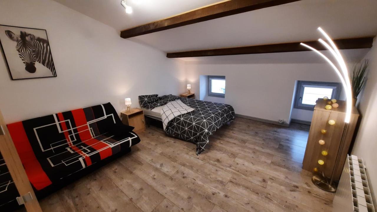 Suite 3 Pieces Chambre+Cuisine+Sdb Centre Ville Privas Exterior foto